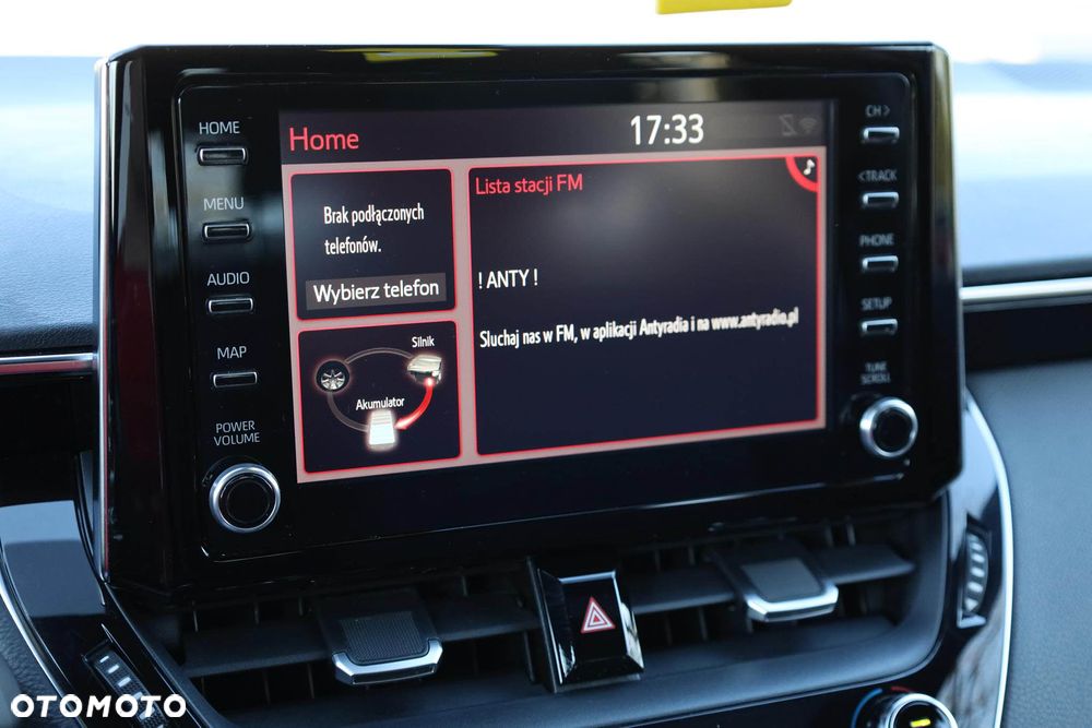 Toyota Corolla 1.8 Hybrid Comfort - 18