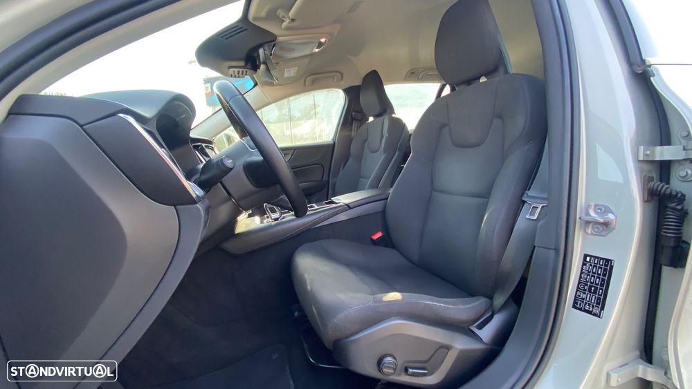 Volvo V60 2.0 T6 AWD TE Inscription Expression - 23