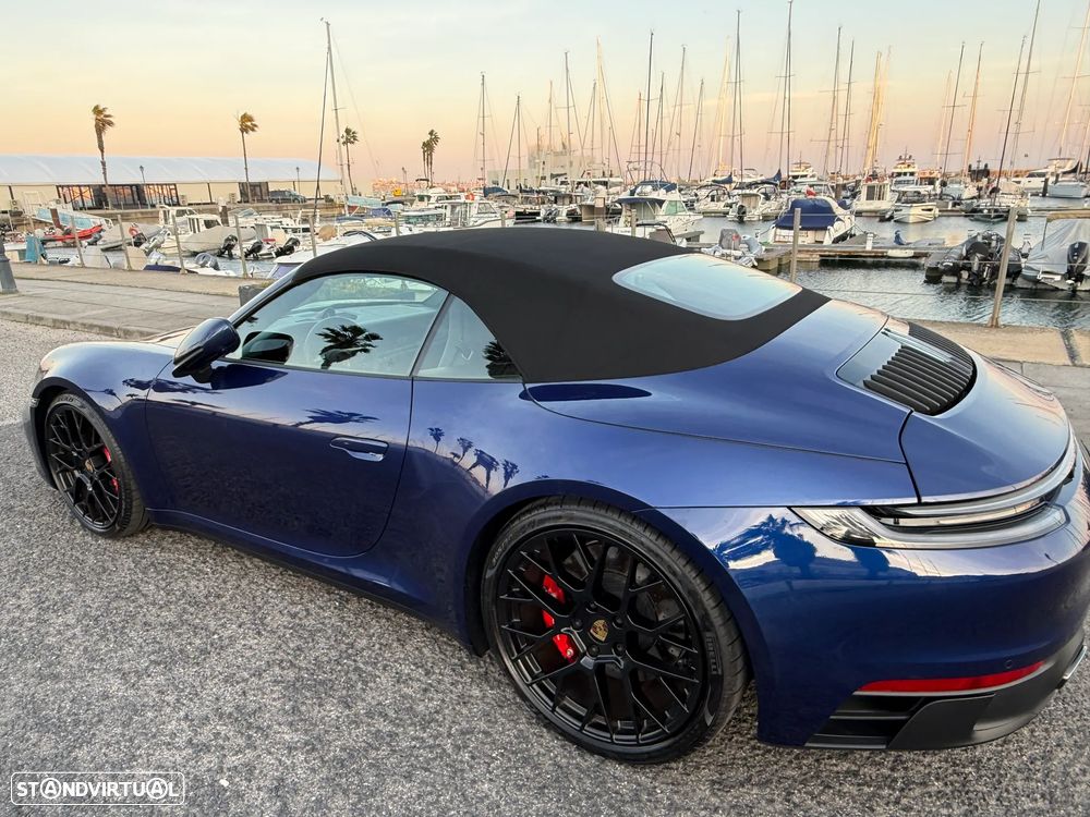 Porsche 911 (992) Carrera Cabrio 4 GTS PDK - 7