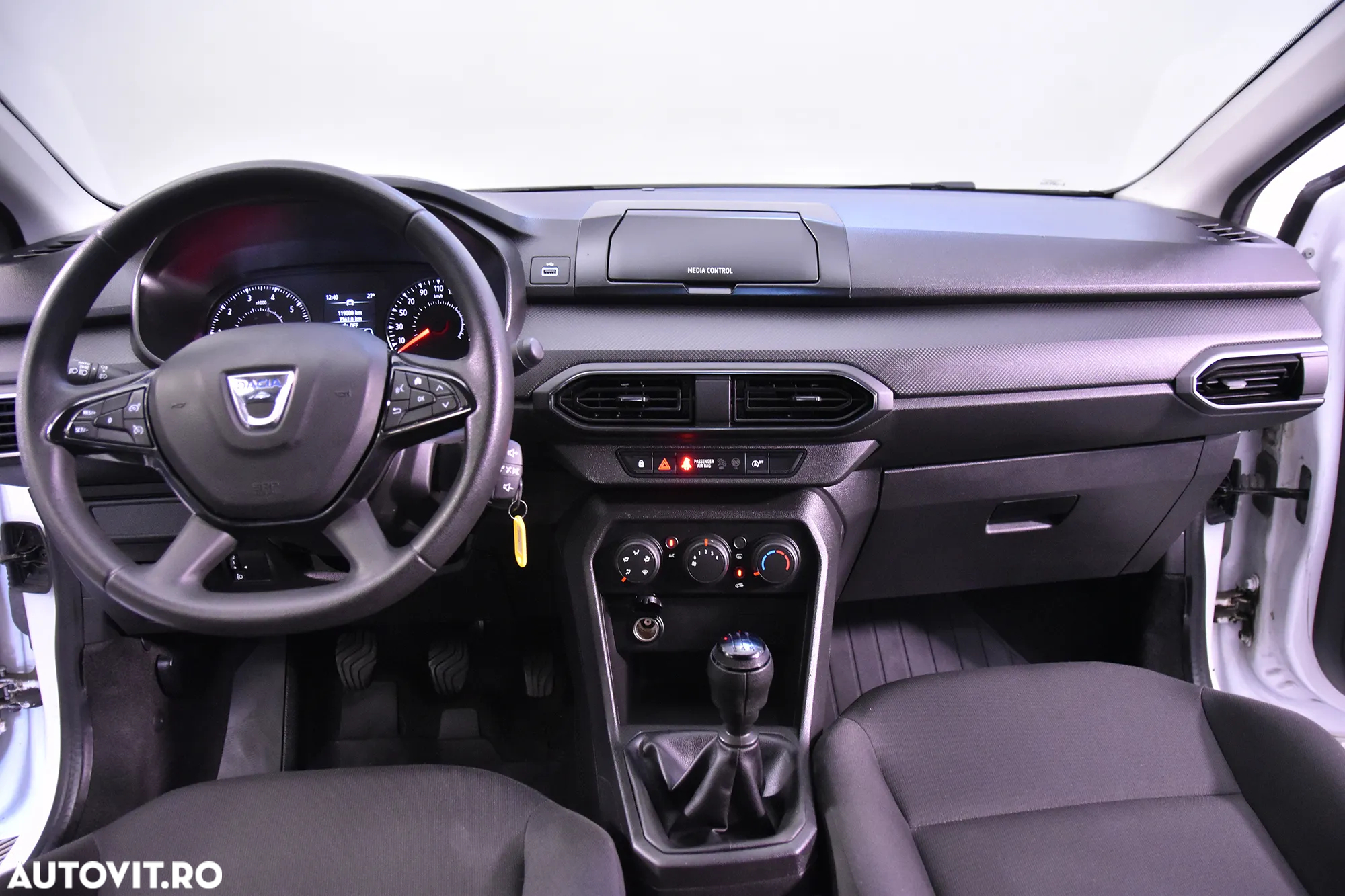 Dacia Logan - 9