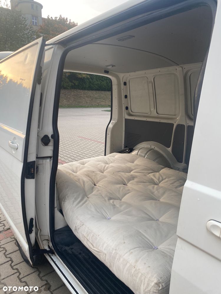Volkswagen Transporter - 12