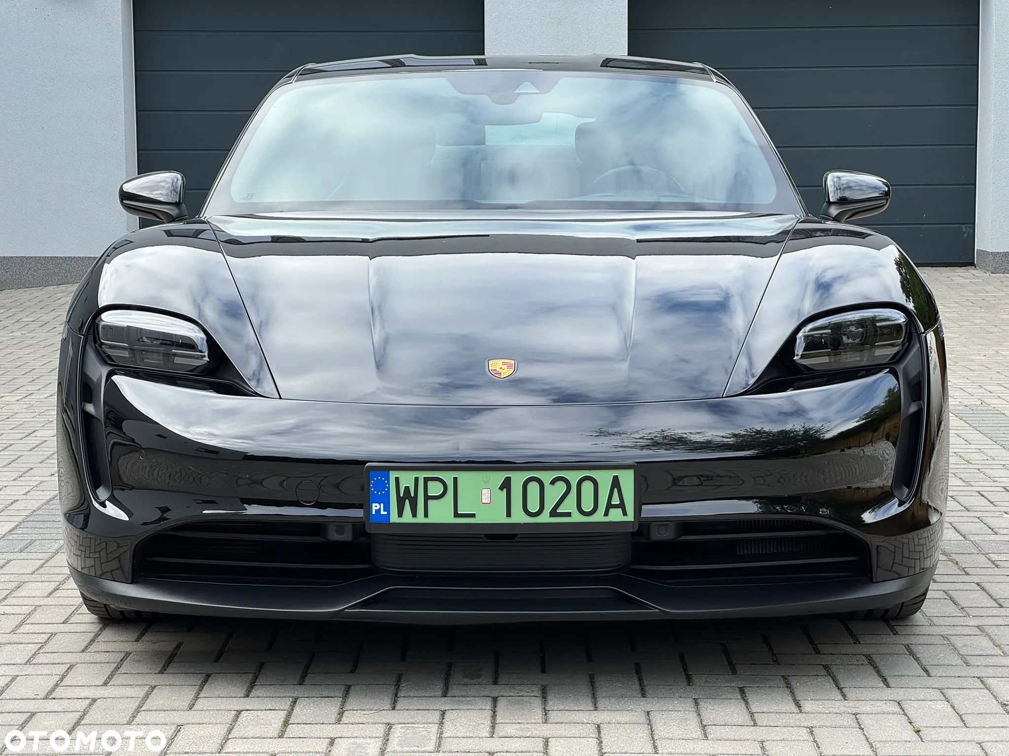 Porsche Taycan - 2