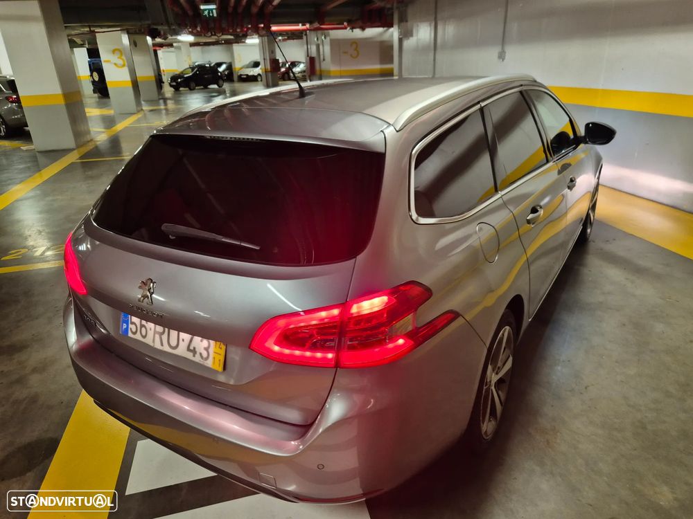 Peugeot 308 SW e-HDi 115 Stop & Start Allure - 11