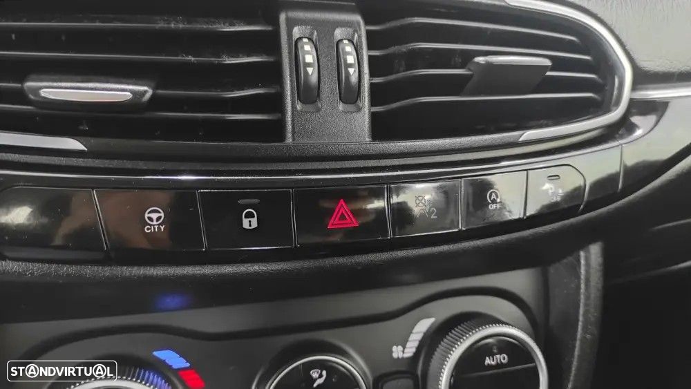 Fiat Tipo 1.3 M-Jet Sport - 33