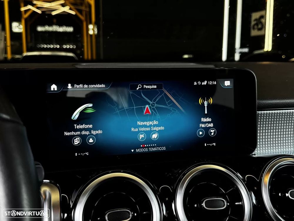 Mercedes-Benz GLB 200 d Progressive - 25