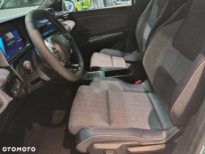 Renault 4 - 12