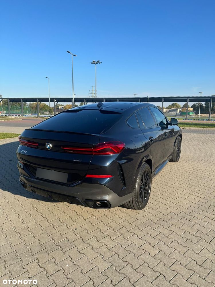 BMW X6 2023 photo 2