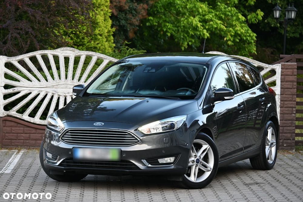 Ford Focus 1.5 EcoBoost Titanium - 1