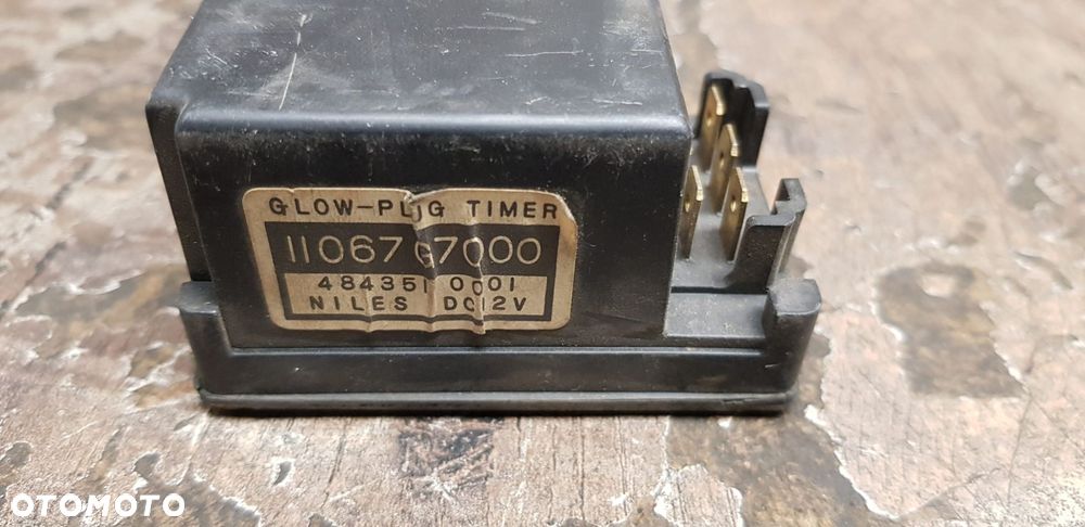 Sterownik świec żarowych Nissan Datsun Pickup 720 Urvan E23 11067-G7000 - 2