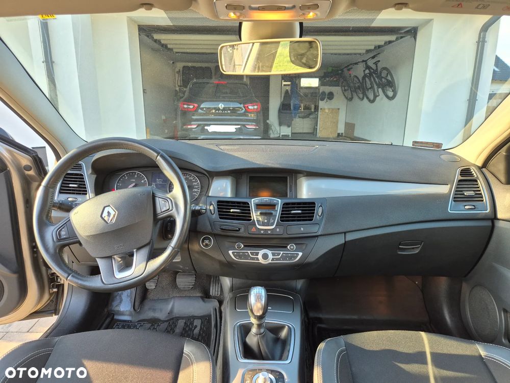 Renault Laguna 2.0 dCi Tech Run - 17