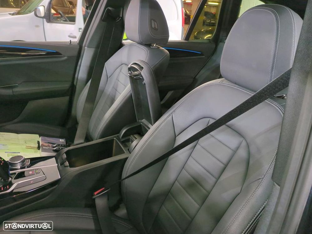 BMW iX3 Inspiring - 6