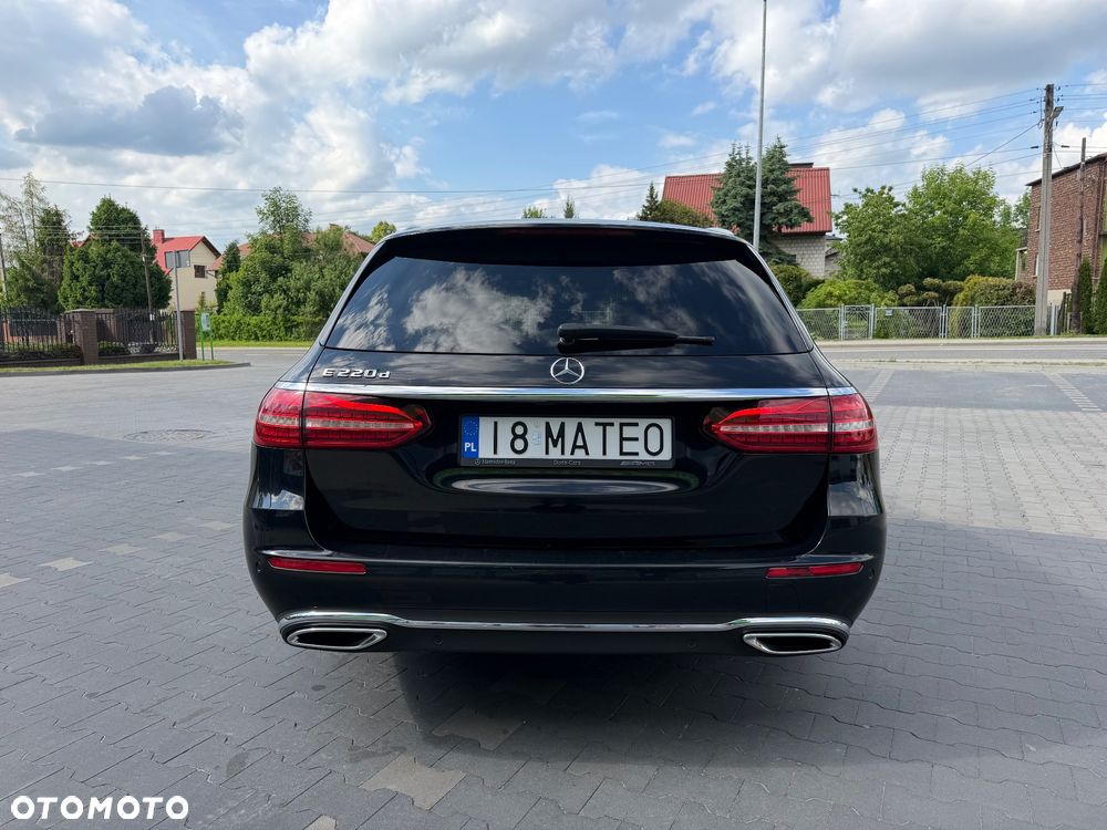 Mercedes-Benz Klasa E 220 d 9G-TRONIC Avantgarde - 2