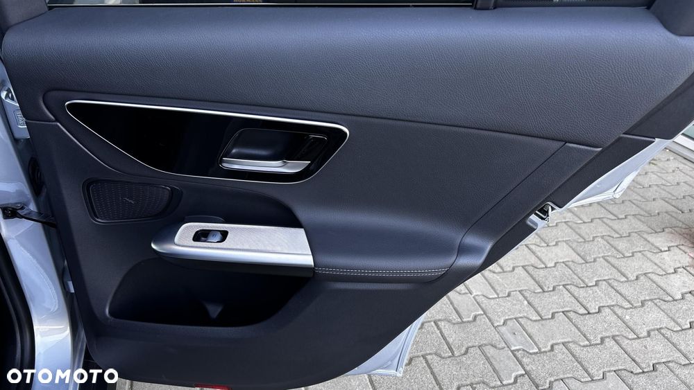 Mercedes-Benz GLC - 23