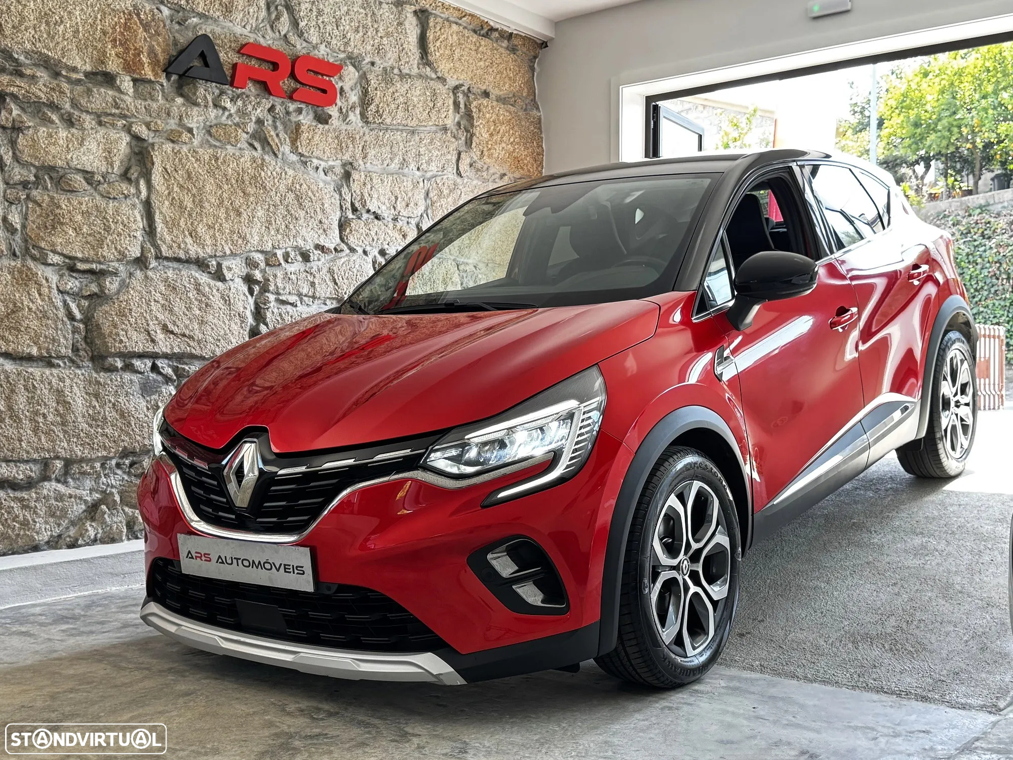 Renault Captur 1.0 TCe Exclusive - 33