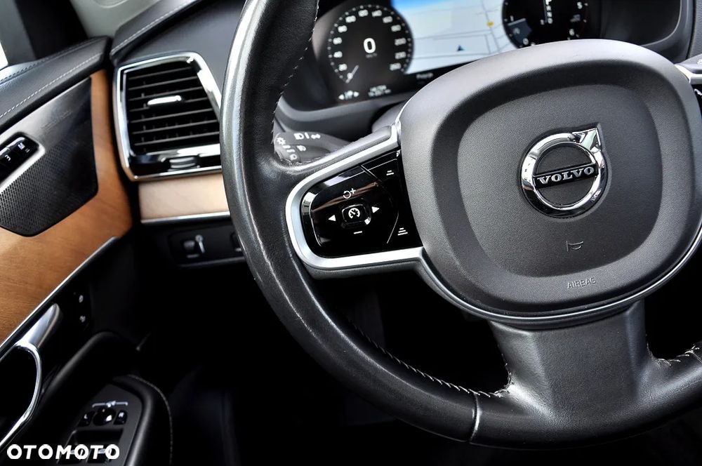Volvo XC 90 D5 AWD Inscription 7os - 27