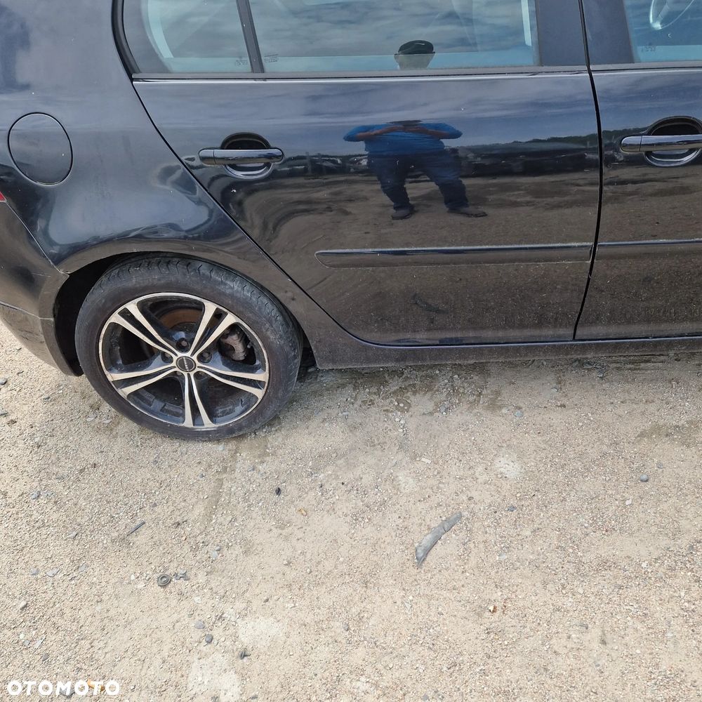 Volkswagen Golf V,  2,0 benz. 110KW, 2004r  kod silnika BLX skrzynia GB- CZĘŚCI - 9
