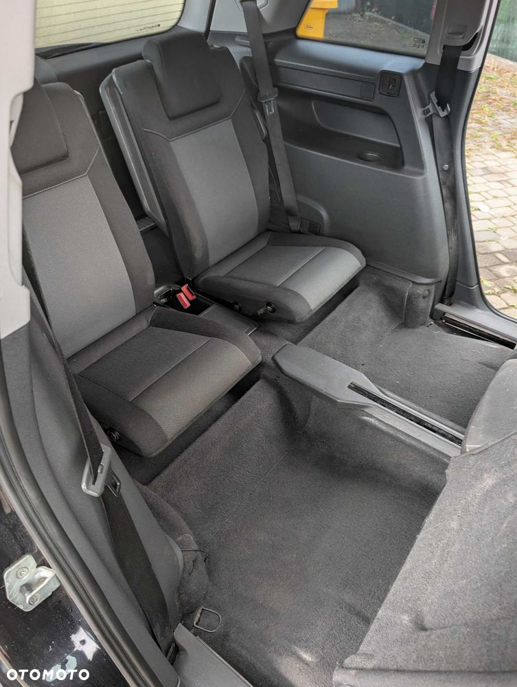 Opel Zafira - 8