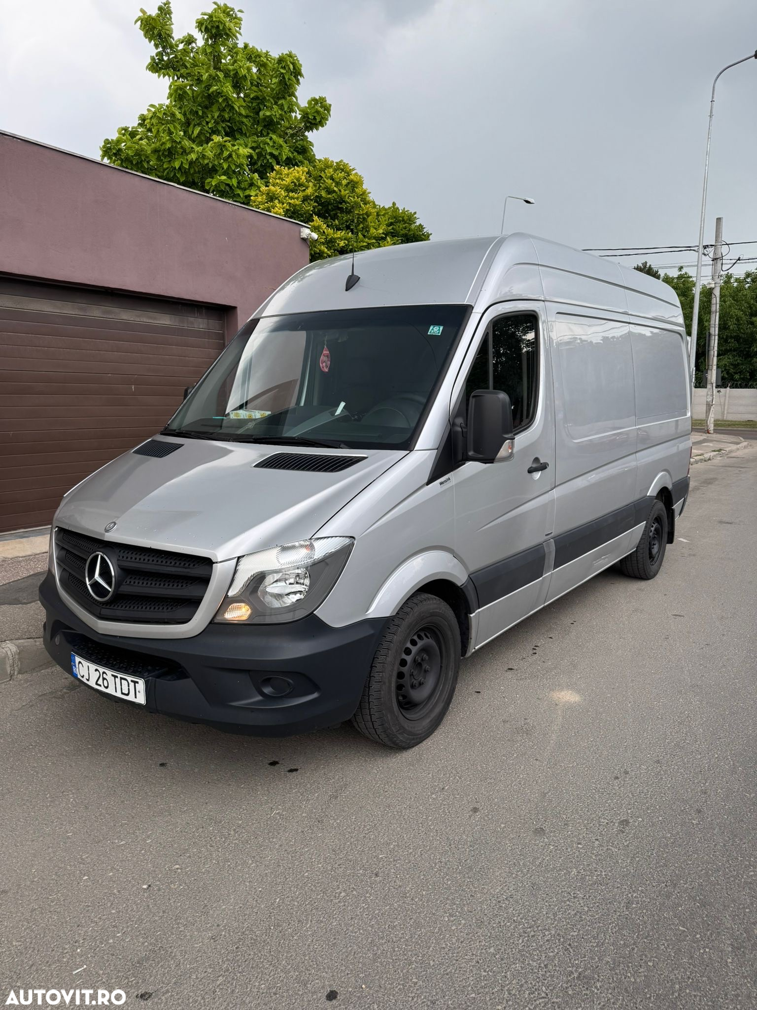 Mercedes-Benz Sprinter - 6