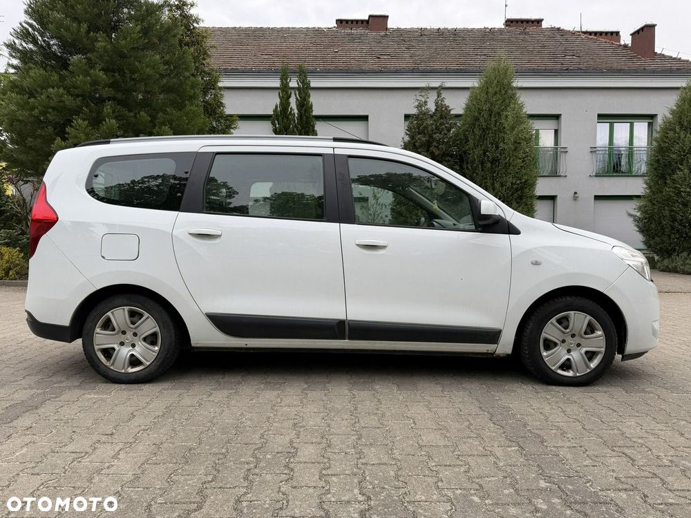 Dacia Lodgy - 30