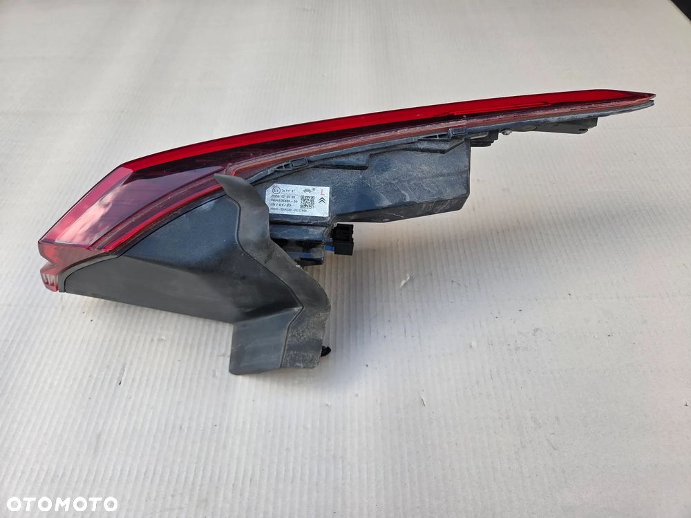 Lampa tylna lewa Citroen C5X 9834936480 - 9
