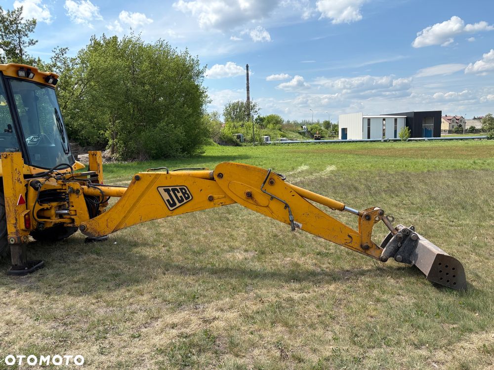 JCB 4CX - 14