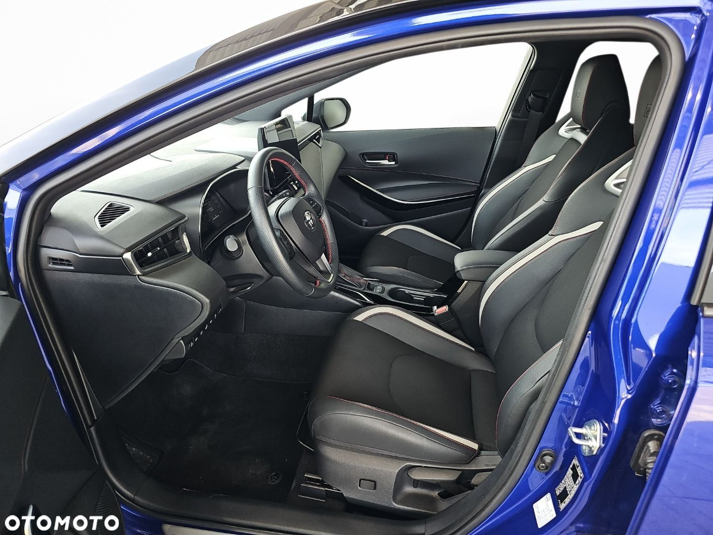 Toyota Corolla - 13