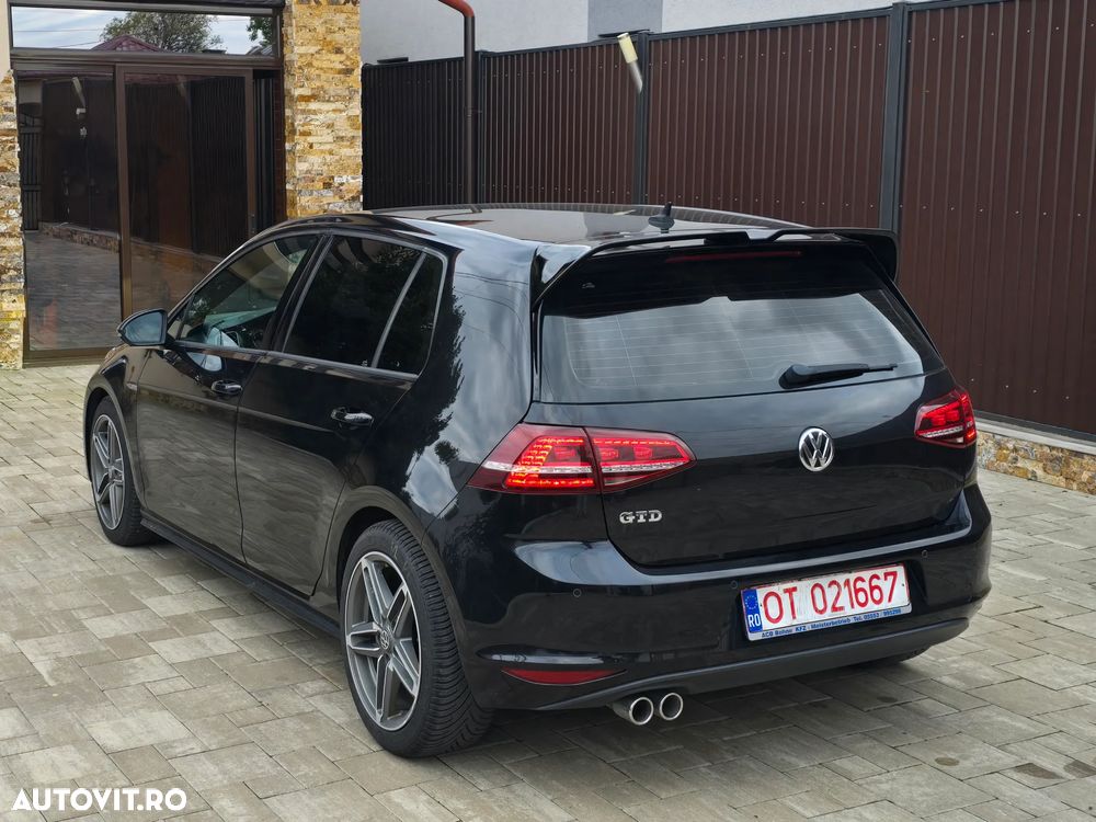 Volkswagen Golf 2.0 TDI DPF BMT GTD - 3