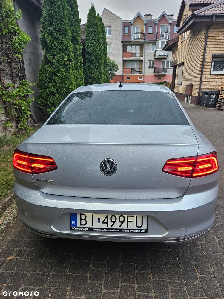 Volkswagen Passat 2.0 TDI BMT Highline DSG - 18
