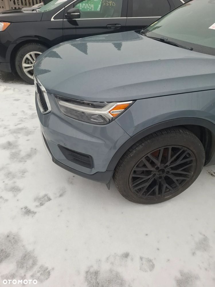 Volvo XC40 Zderzak przód 4 PDC kod lakieru 728 - 5