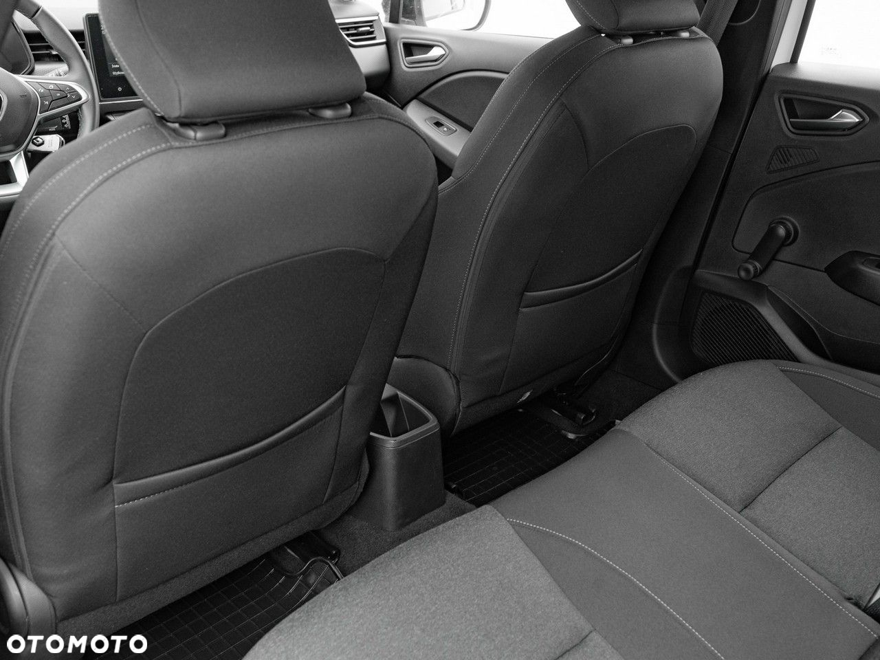 Renault Clio 1.0 TCe Equilibre - 28