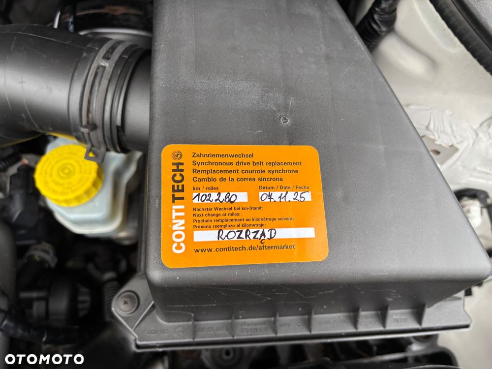 Volkswagen Polo - 16