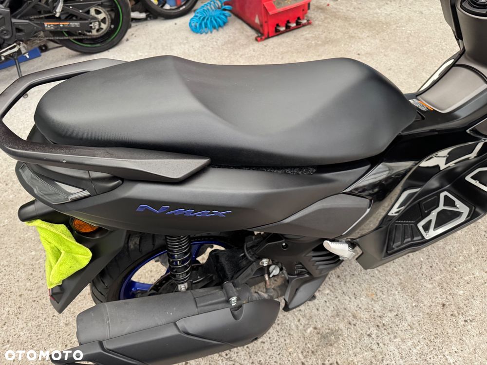 Yamaha NMAX - 9