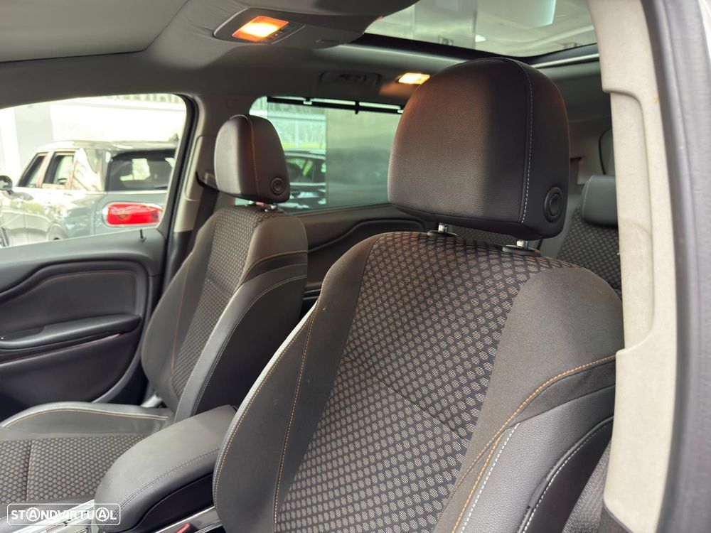 Opel Zafira 1.6 CDTi 120 Anos S/S - 46