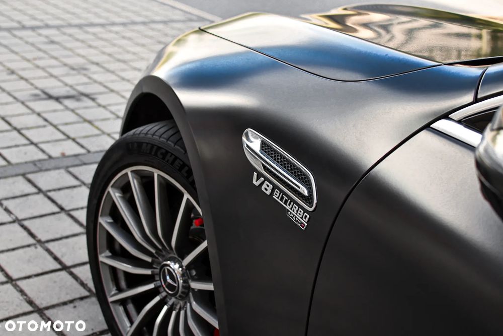 Mercedes-Benz AMG GT - 22