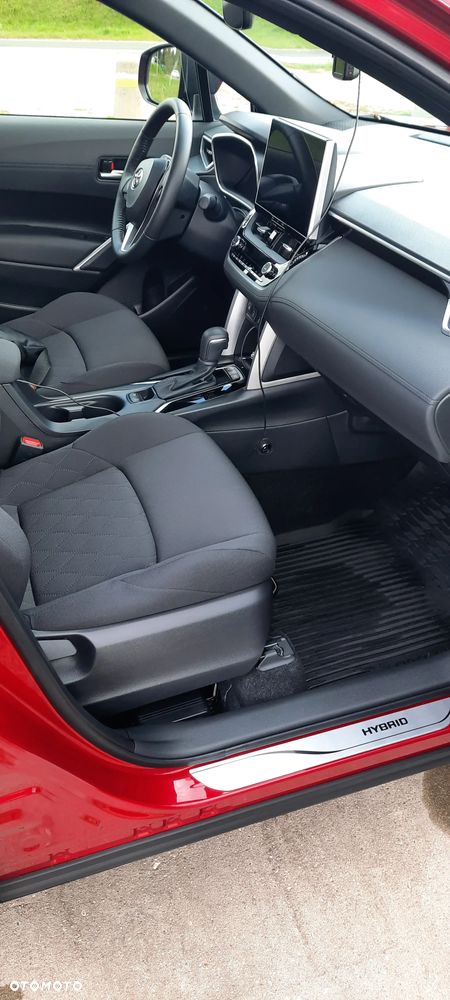 Toyota Corolla Cross - 13