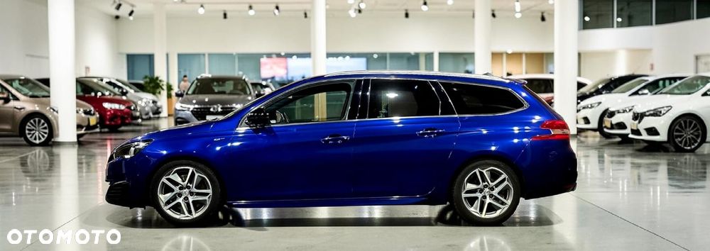 Peugeot 308 - 33
