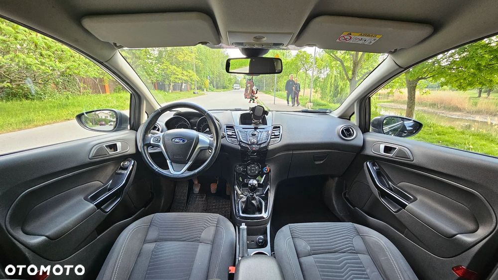 Ford Fiesta 1.0 EcoBoost STart-Stop Titanium - 10