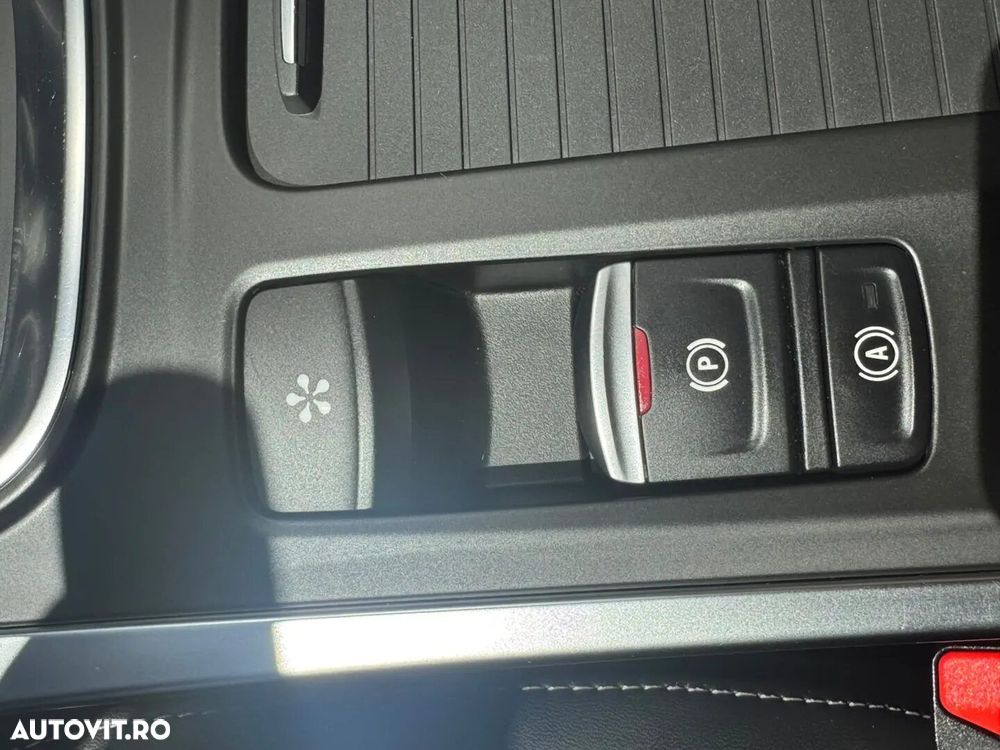Renault Megane TCe 140 EDC GPF Intens - 21