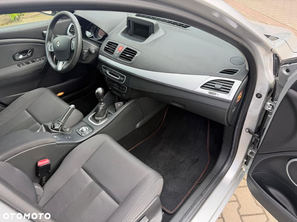 Renault Megane 1.9 dCi Bose Edition - 18