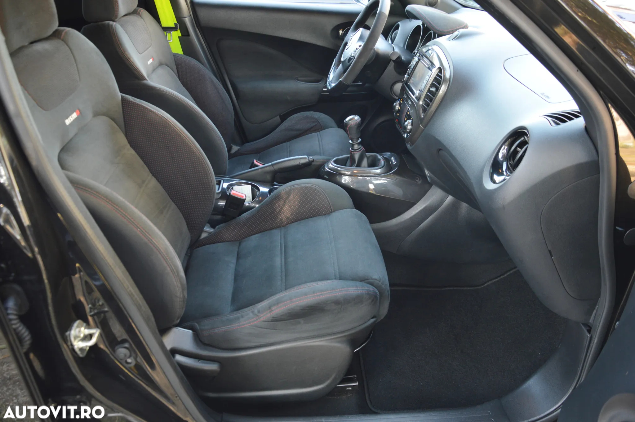 Nissan Juke 1.6 DIG-T Nismo RS - 31