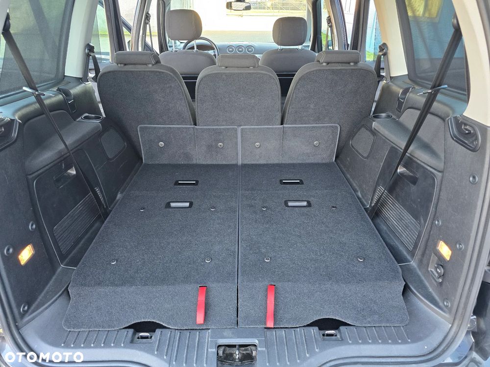 Ford Galaxy 2.0 TDCi Titanium - 20