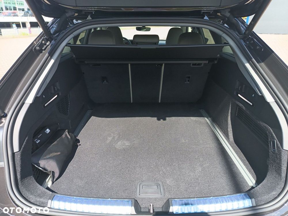 Audi A6 Avant TDI mHEV Quattro S tronic - 32