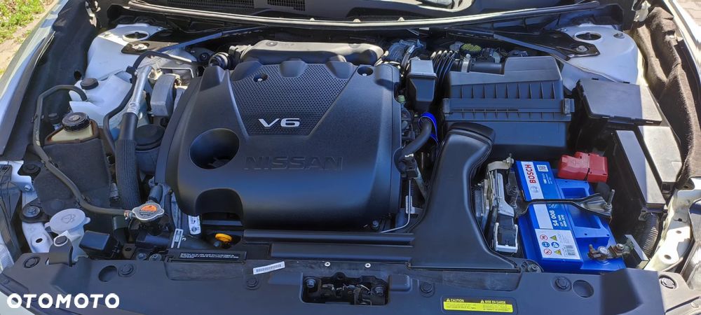 Nissan Maxima - 36