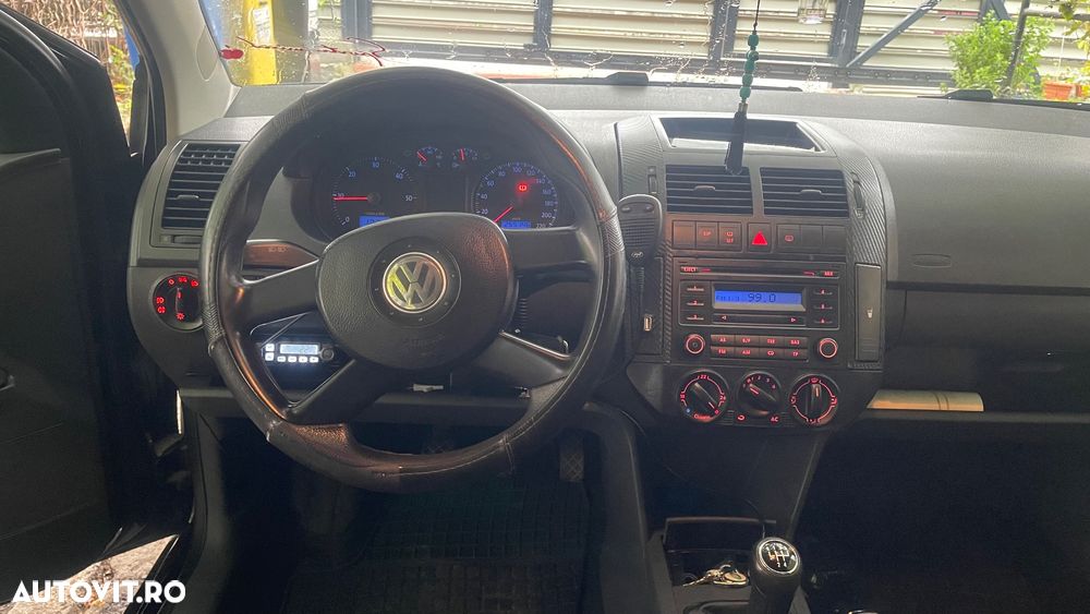 Volkswagen Polo 1.4 TDI Comfortline - 5