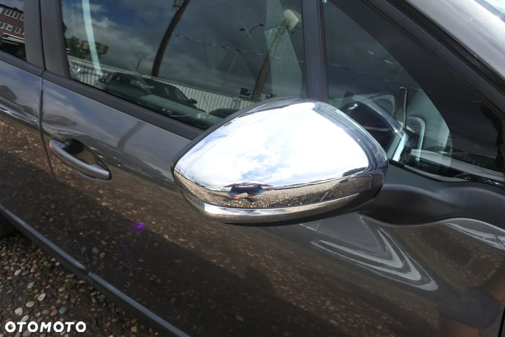 Peugeot 2008 1.2 Pure Tech Style - 25