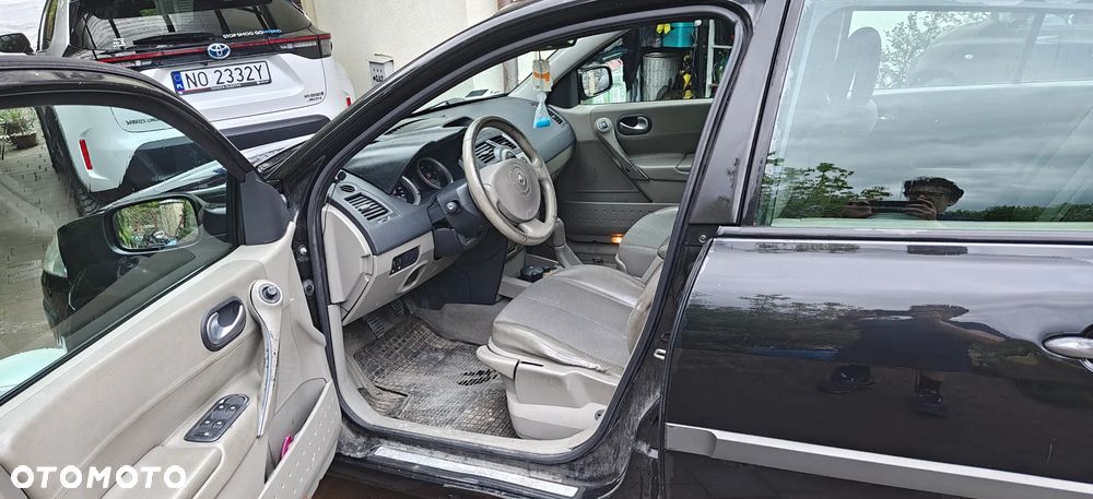 Renault Megane 1.6 Confort Expression - 8