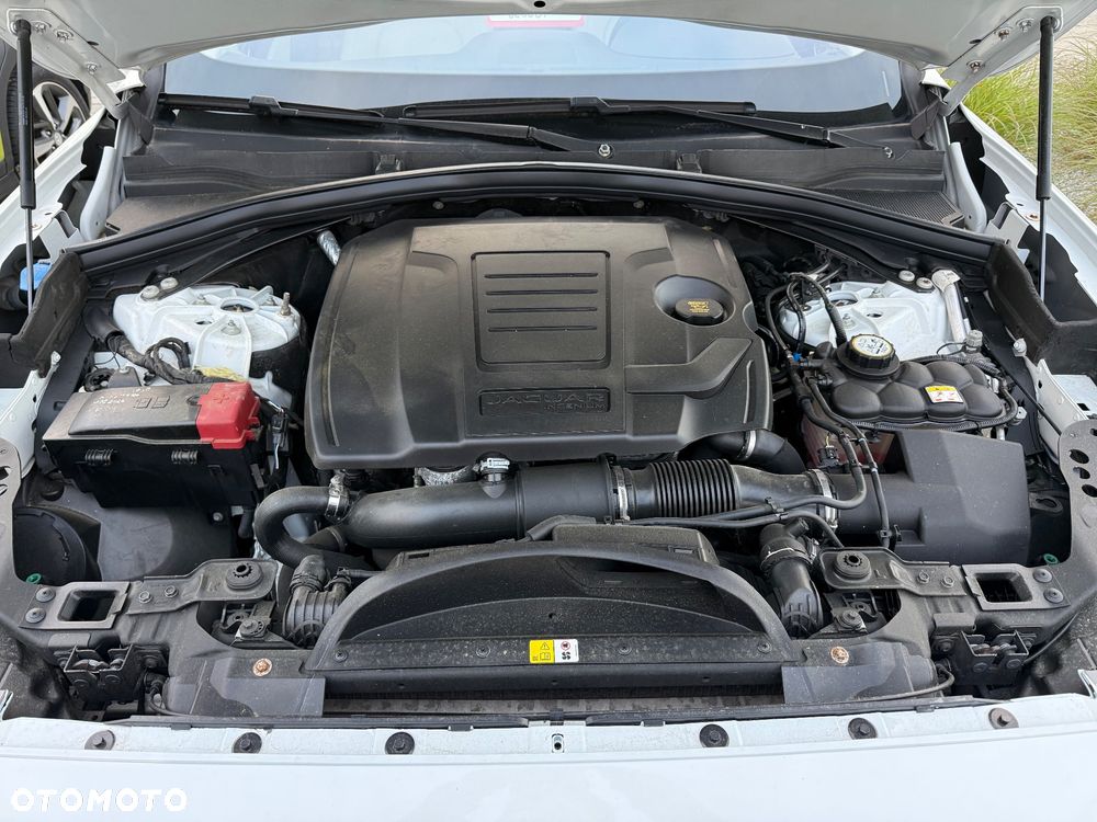 Jaguar F-Pace 25t AWD Prestige - 22