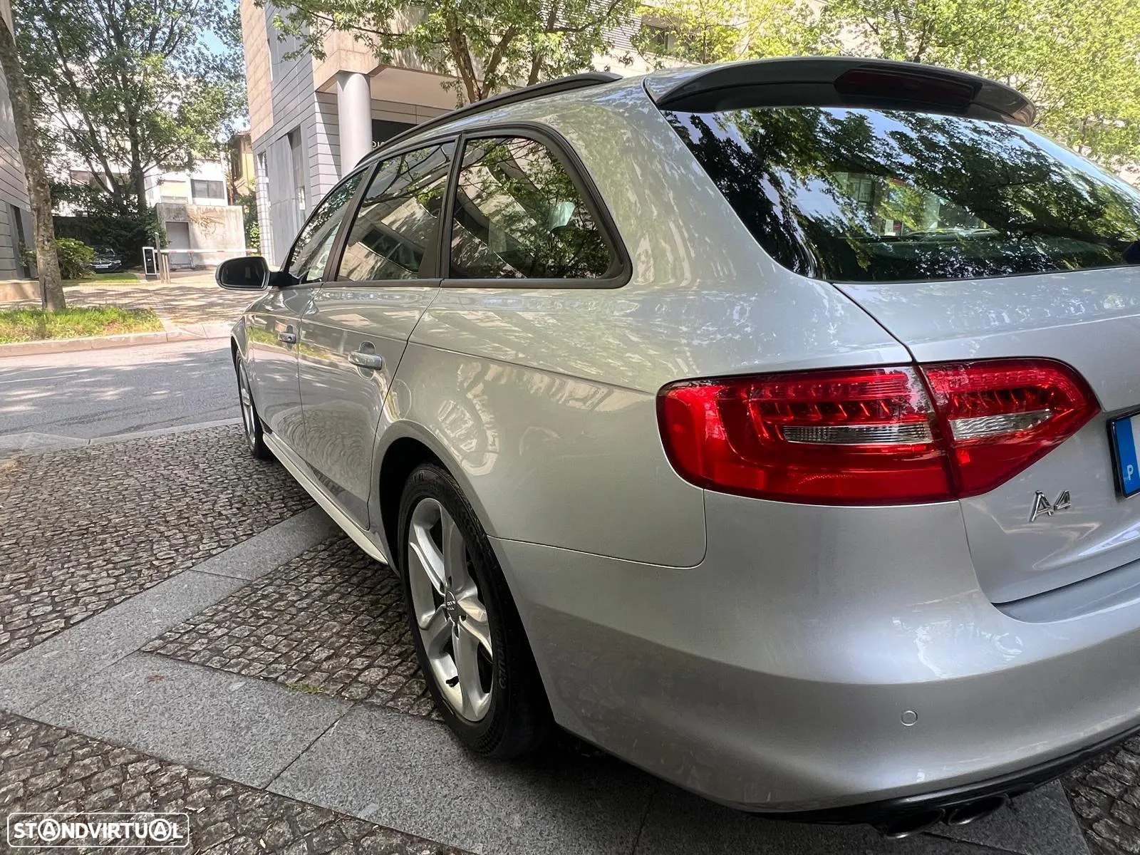 Audi A4 Avant 2.0 TDI Business Line S-line - 46