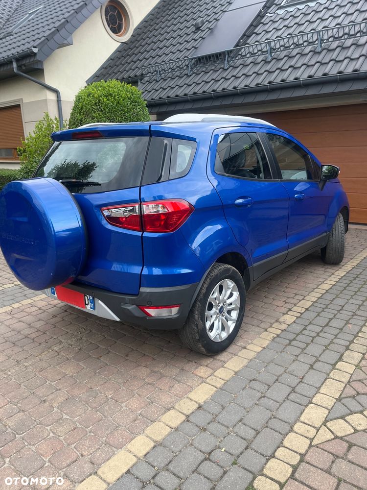 Ford EcoSport 1.5 TDCi TITANIUM - 9
