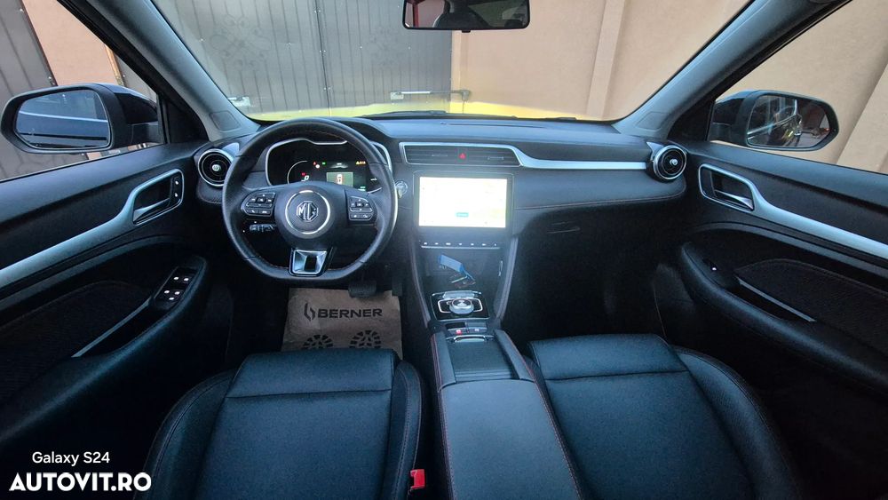 MG ZS EV Maximal Luxury - 17